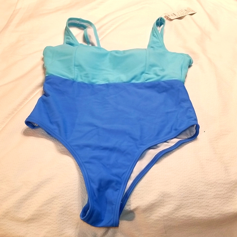 3/30 NWT GLAMOUR PIN UP RETRO HIGH CUT LEG TWO TONE BLUE LINED SWIM BATHING S…
